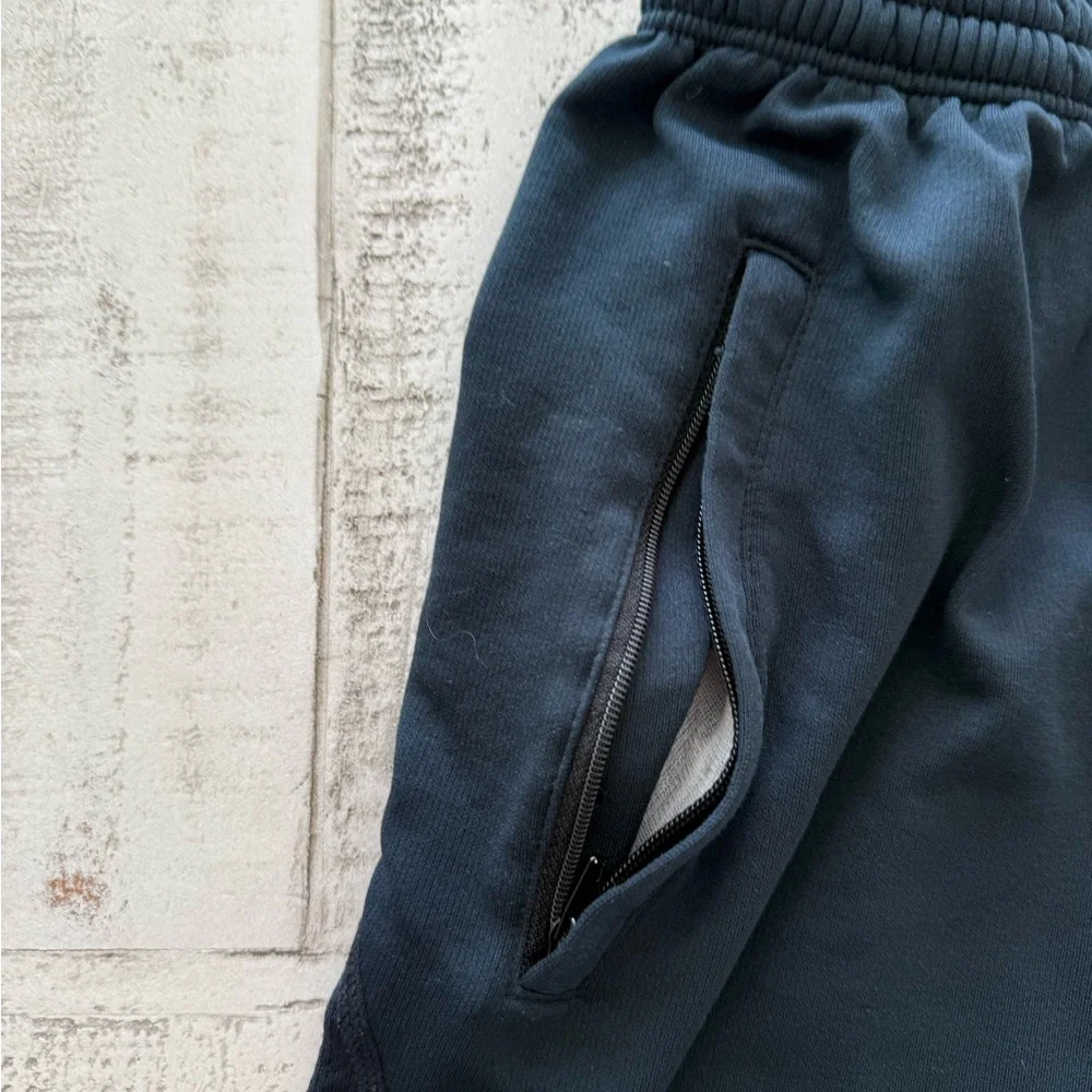 Mizuno Breath Thermo Running Joggers - Picture 8 of 10